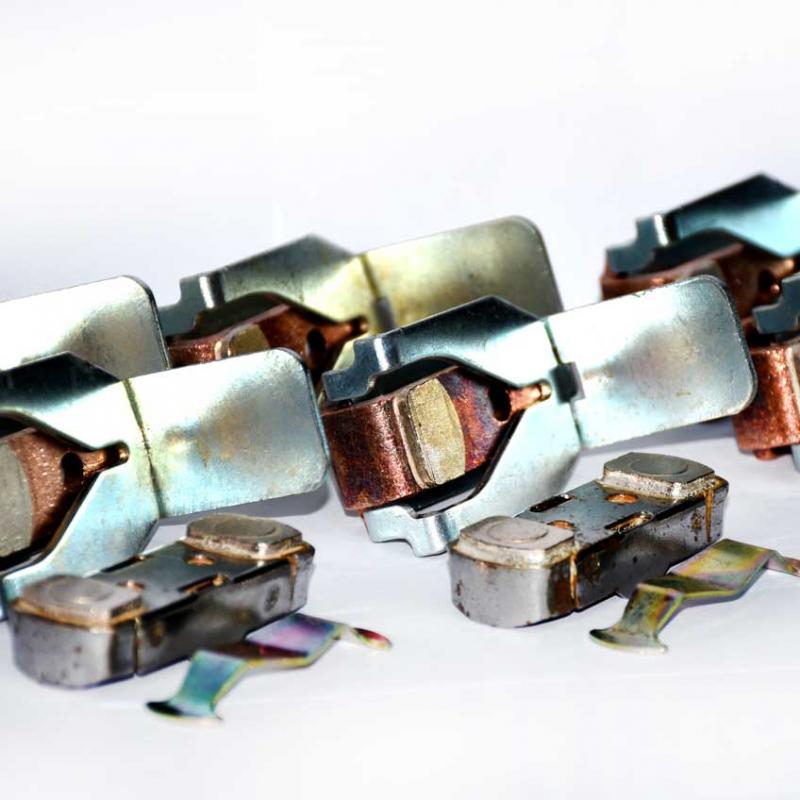 تیغه پلاتین اشنایدر F400